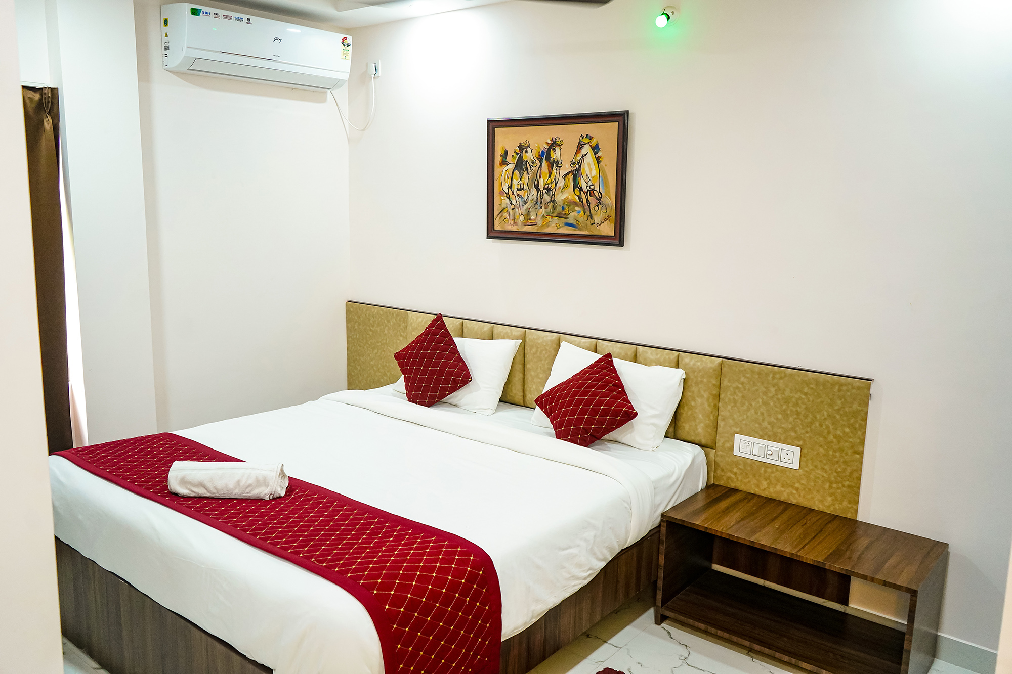 Double Bed