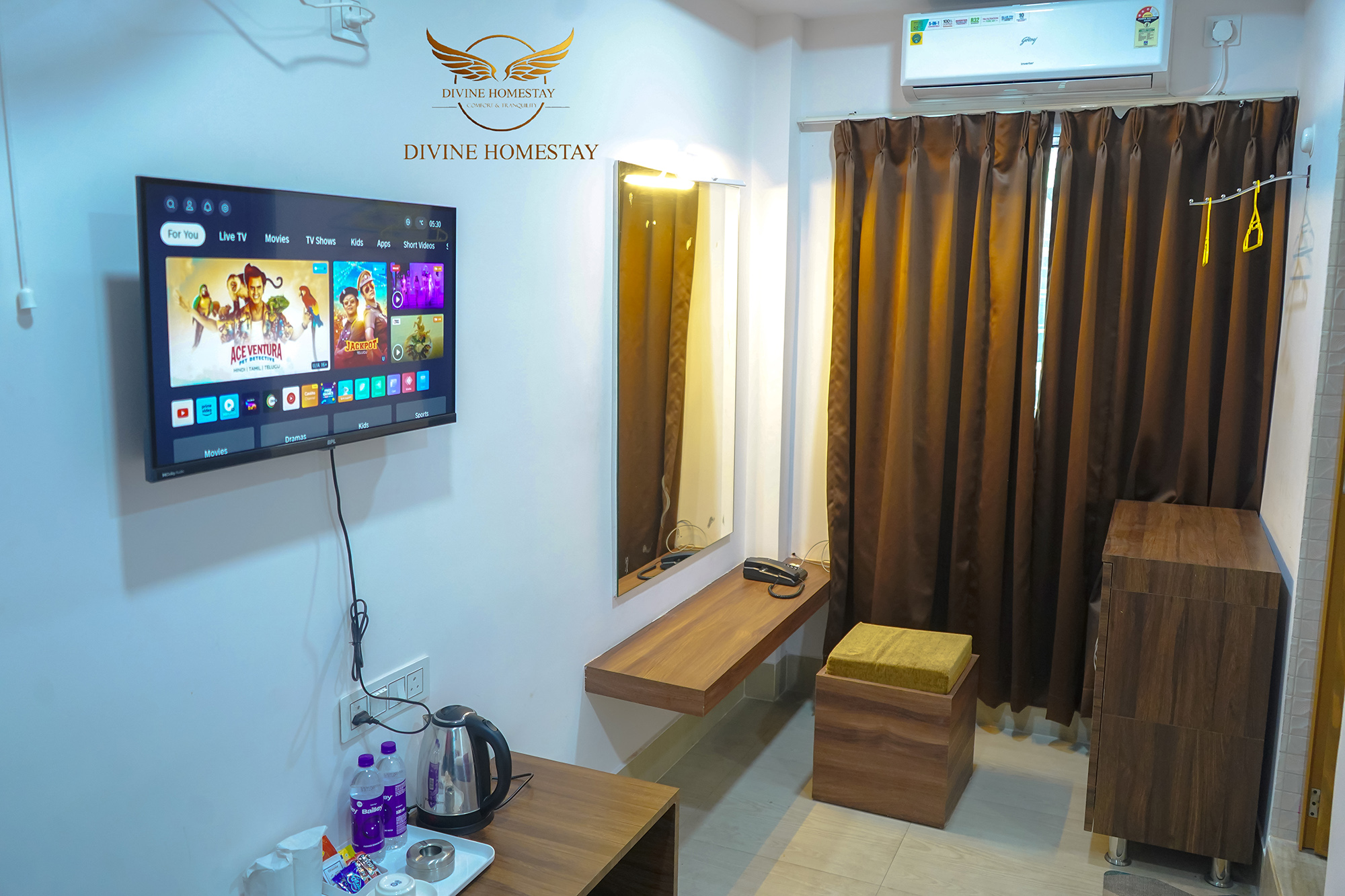 divinehomestay Room images